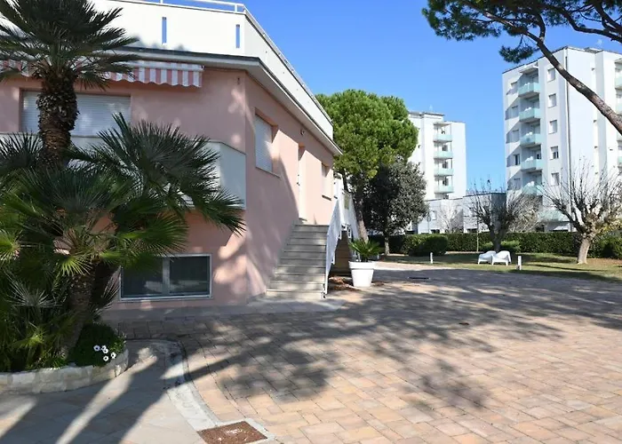 M454 - Marcelli, Comodo A 50m Dal Mare Marcelli